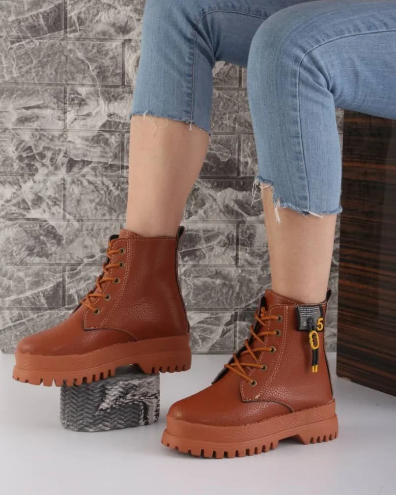 نیم بوت زنانه رنگ قهوه ای سایز ۳۷تا۴۰